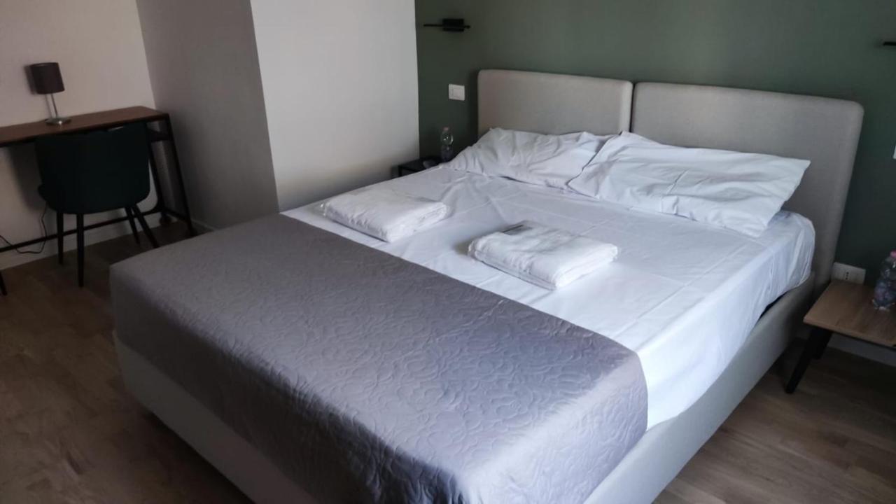 Bed and Breakfast Dimora Rudiae Lecce Exterior foto